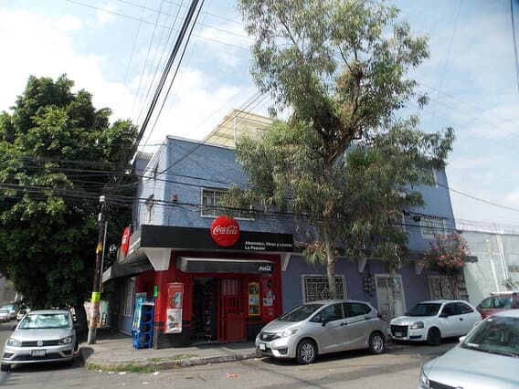 Edificio en Santa Anita